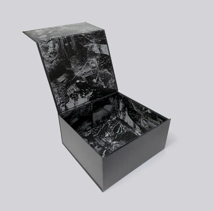 Thrudark collapsible box with inside printed.